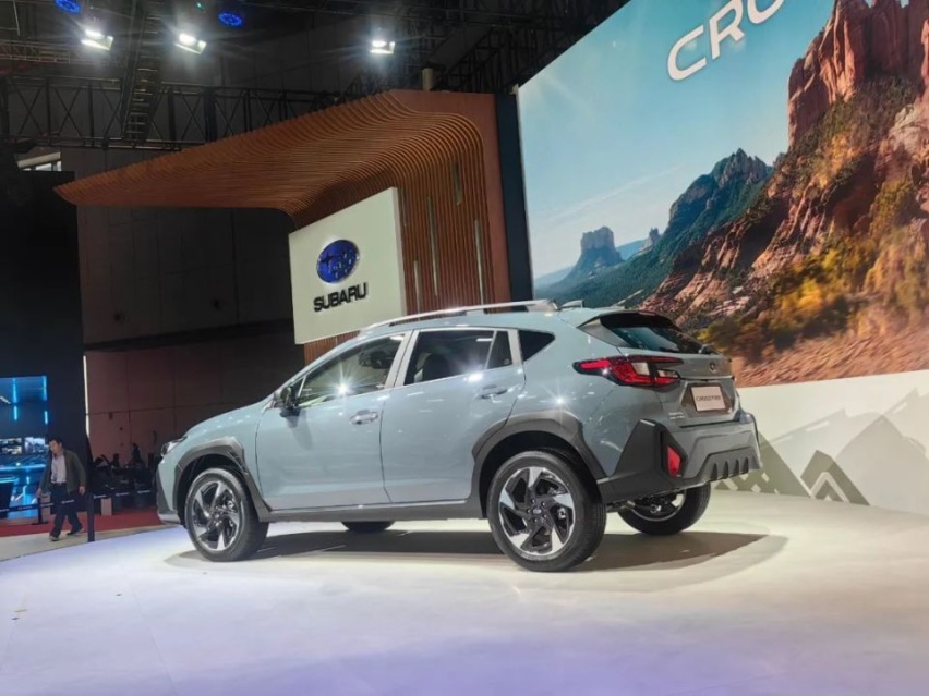2023上海车展：斯巴鲁全新CROSSTREK