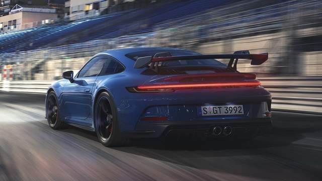 公路上的合法赛车 2022款保时捷911 GT3登场