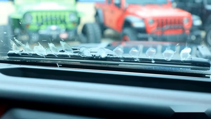 最应该升级的配置！Jeep高调推出高性能雨刮