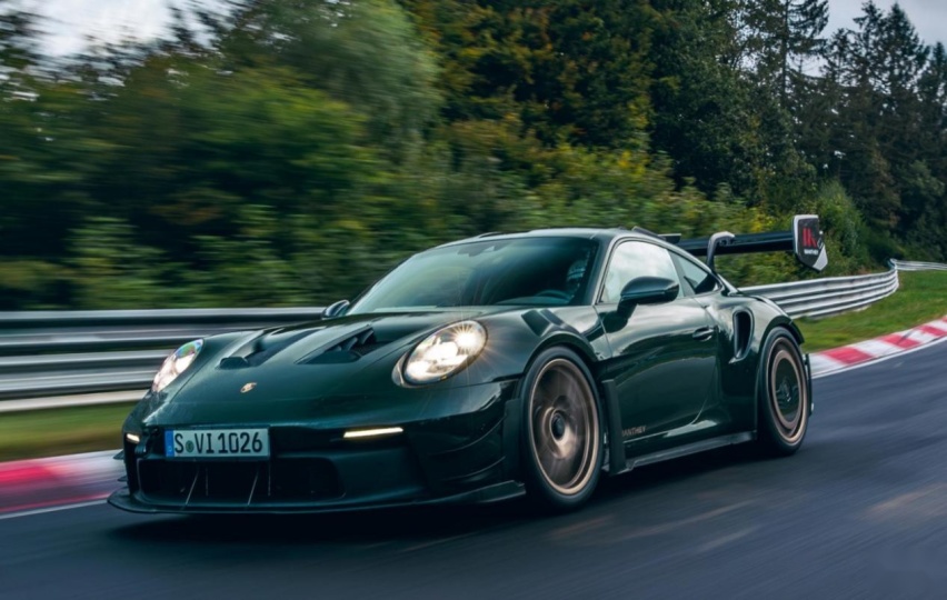 Manthey保时捷911 GT3 RS，带鲨鱼鳍的911，纽北比原版