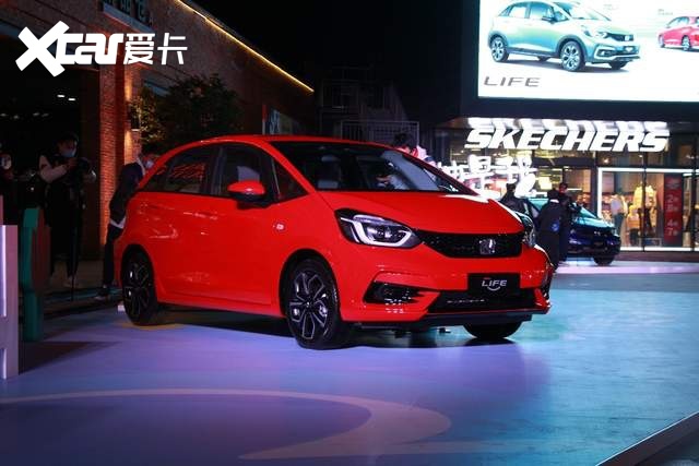 东风本田life上市售9.78万起 对标飞度胜算几何?