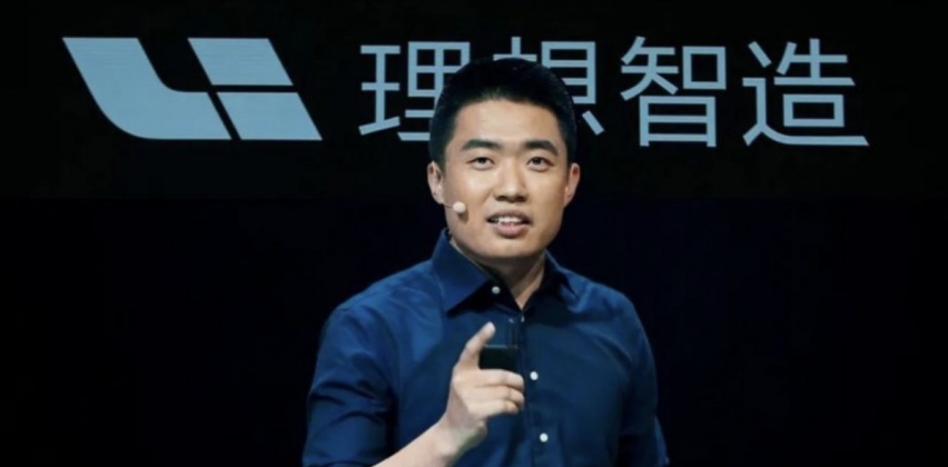 你们买的理想，成全了李想的新法拉利，此前曾批燃油车都是汽油味