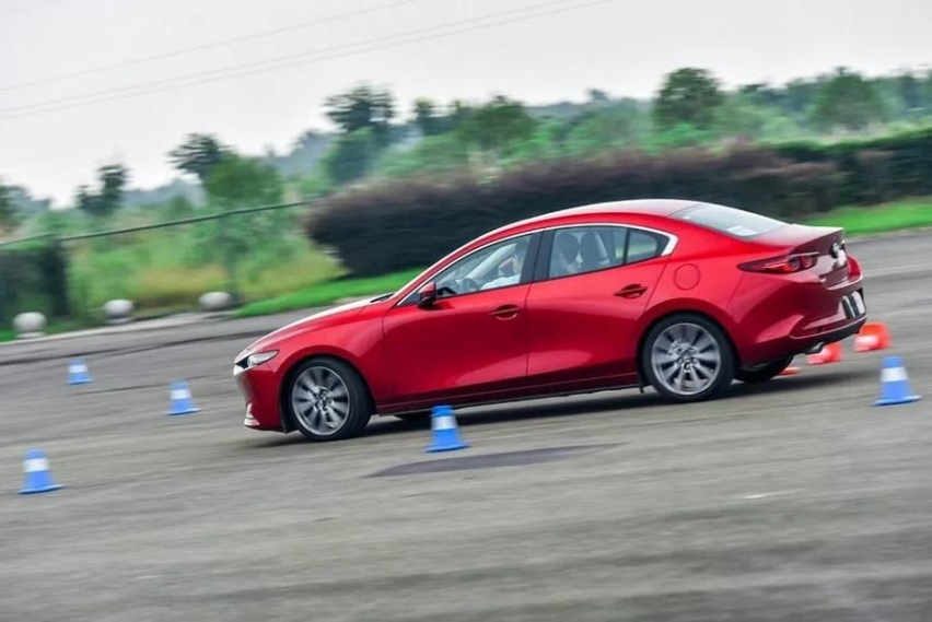 开一次就让人痴迷不已！次世代MAZDA3昂克赛拉到底有何魔力