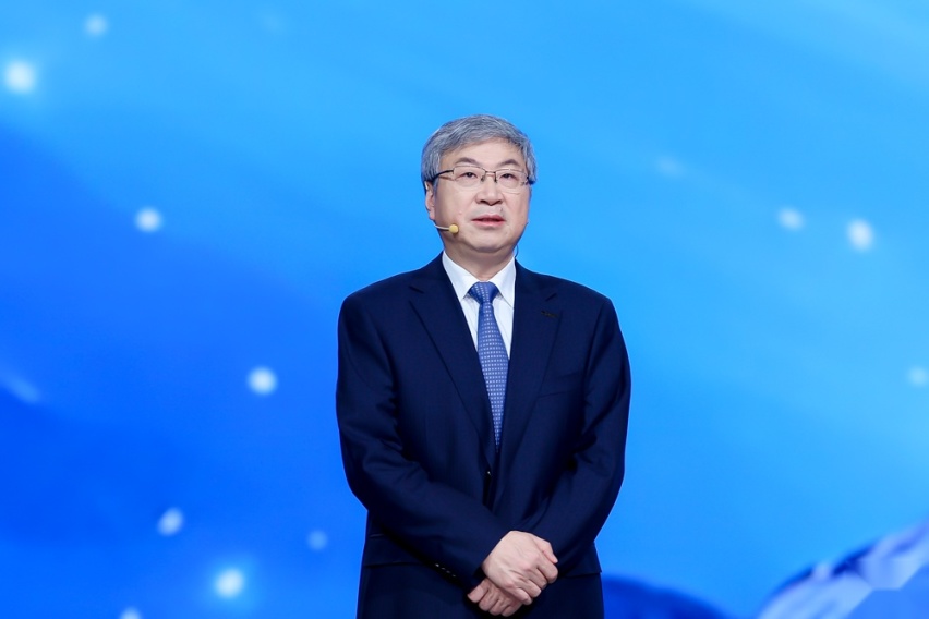 无路可走？车企营销的尽头是掌门人下场当网红