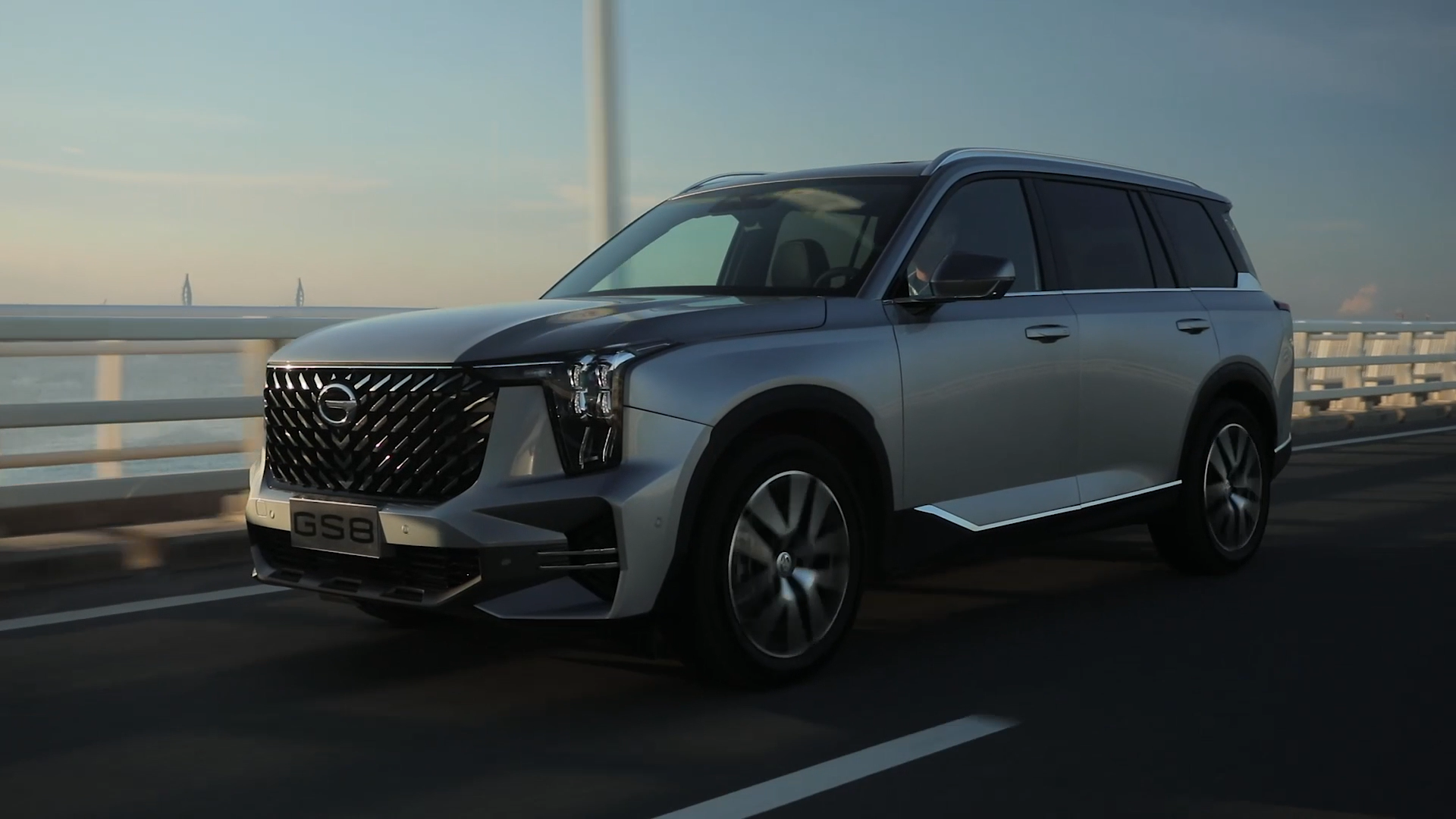 ȫƽ̨ģ黯ܹ׿߶SUV ȫµڶGS8Ʒ