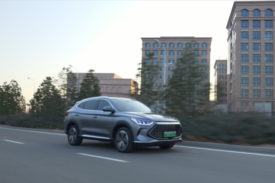 20万元SUV怎么选？自主混动还是合资燃油？