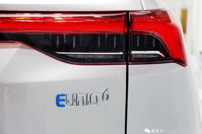 广州车展：实拍上汽MAXUS EUNIQ 6，纯电标签很醒目