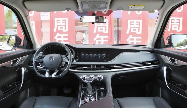 被埋没的旗舰“大块头”,气场不输大揽胜,2.0T仅16万