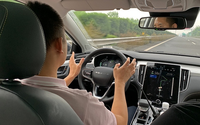 10万多点能买大天幕、L2驾驶辅助的车？这台车能做到