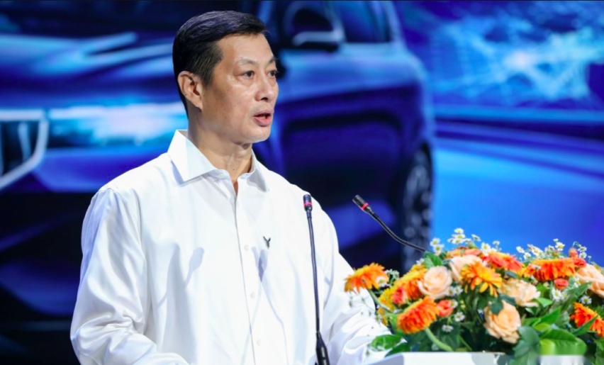 岚图FREE量产下线，绘就“岚图”的东风公司仍是少年