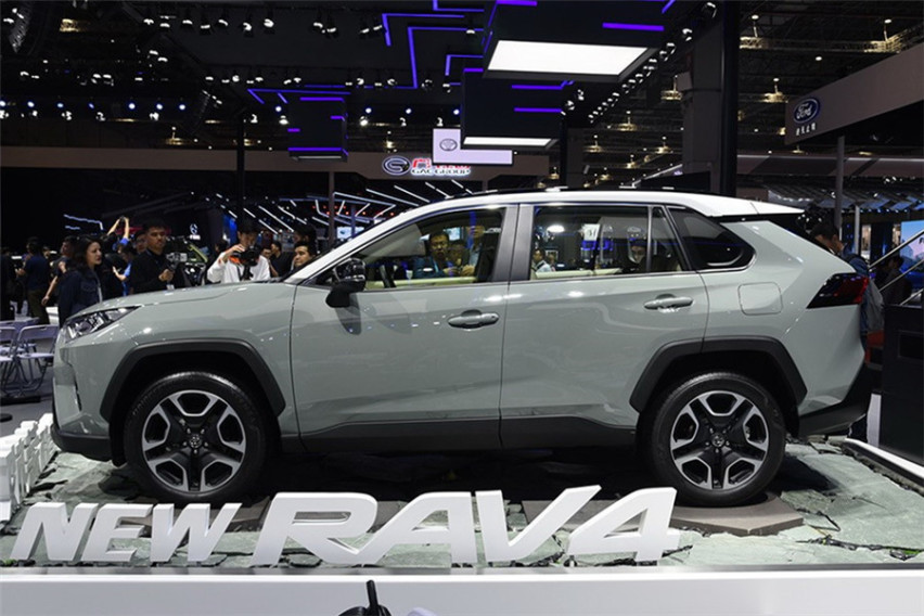 丰田全新RAV4荣放亮相上海车展，配2.5L+8AT！