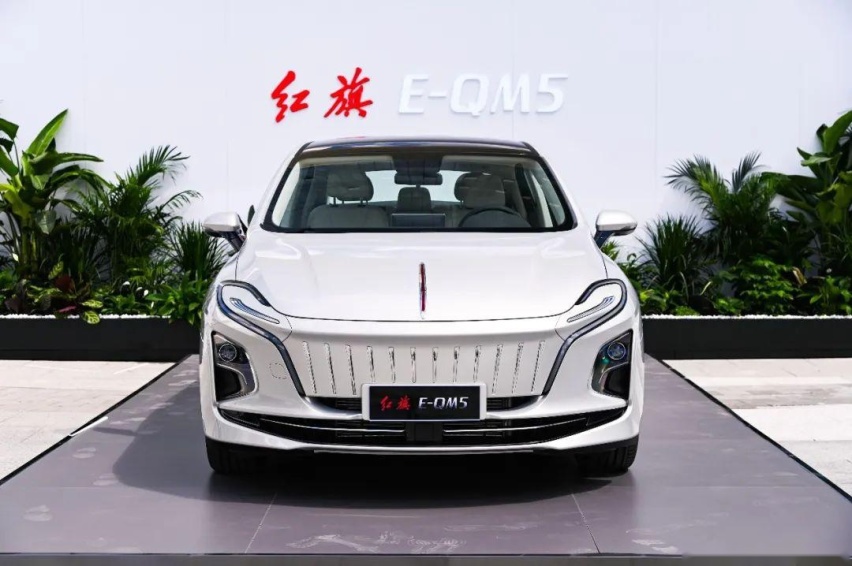 续航560km，红旗 E-QM5新车上市！