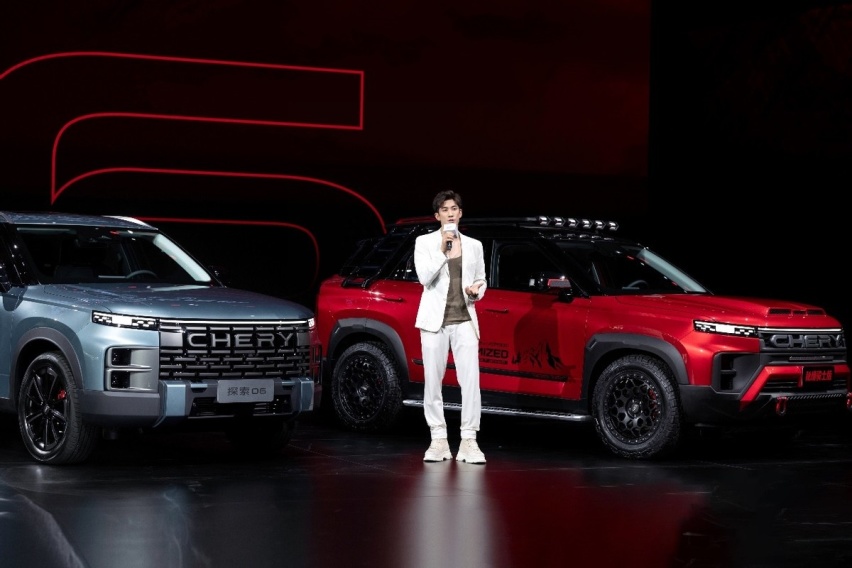 12万买四驱SUV，探索06要带年轻人做个越野美梦