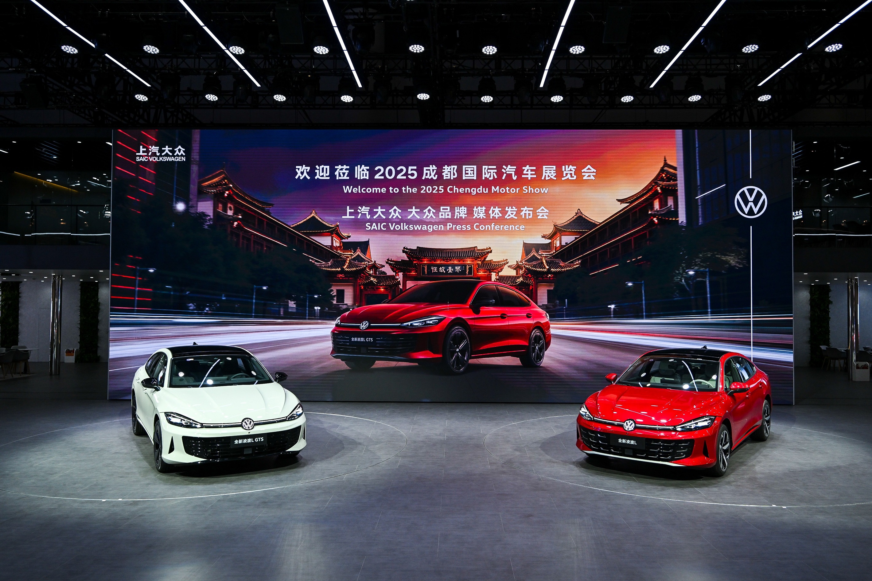 11.99萬元起全新凌渡L上市 上汽大眾攜出眾陣容亮相成都車展 11.99萬元起全新凌渡L上市 上汽大眾攜出眾陣容亮相成都車展