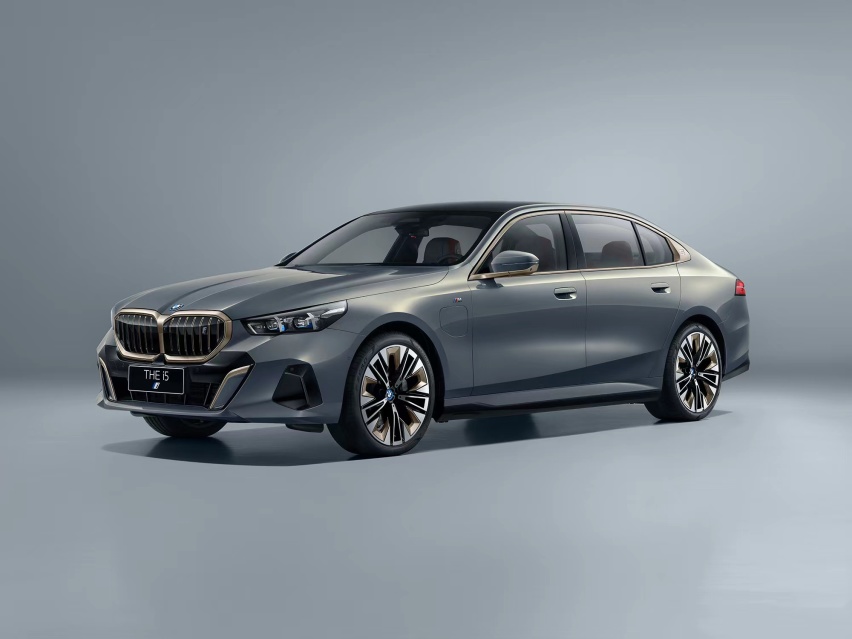 千万销量上第八次演进 越级智能豪华座驾 全新一代BMW 5系蓄势待发