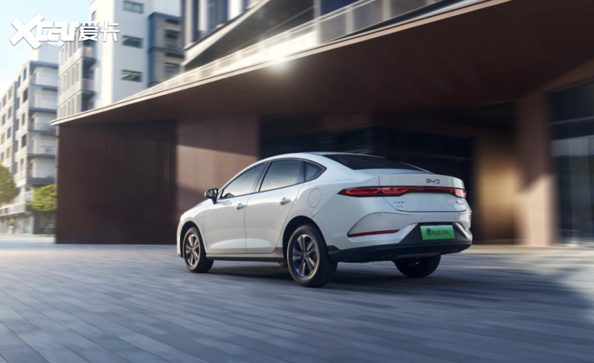 第二代秦PLUS DM-i推出新款了,7.98万起卖