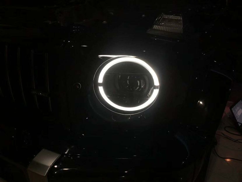 黑夜如白昼，奔驰G级原厂升级LED大灯