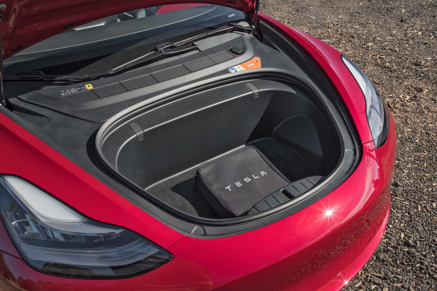 国产特斯拉Model 3售35.58万起，460公里续航，5