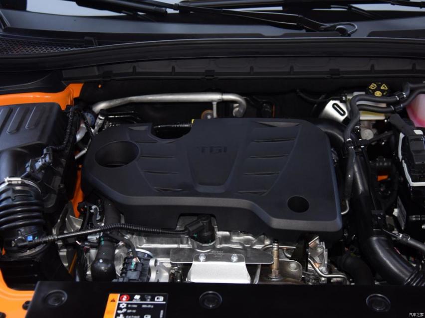 智潮科技SUV——MG ONE上市，售价10.78万元起