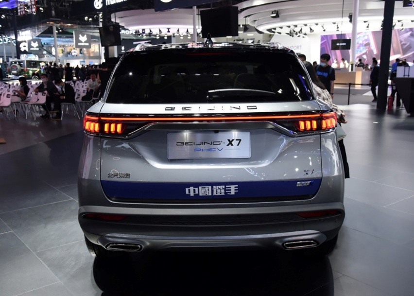 北汽要是认真造车，还是能像模像样的，X7 PHEV要18万起