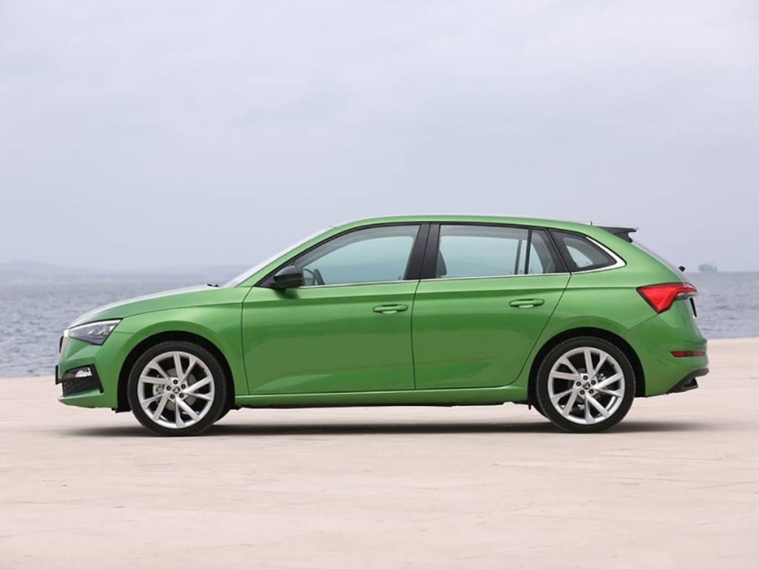 Skoda-Scala-2019-800-1e.jpg