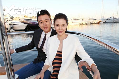 佟大为座驾低调看到全家福