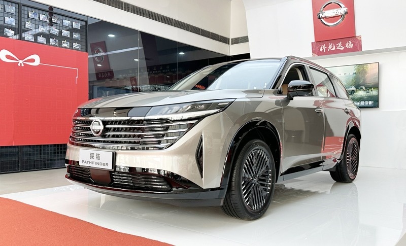 2.0T+9AT，颜值与实力并存，解析东风日产探陆