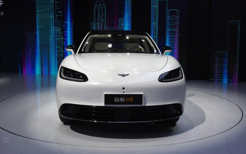 车标模仿宾利，外观借鉴保时捷，宣称续航1000km的远航H8能有戏？