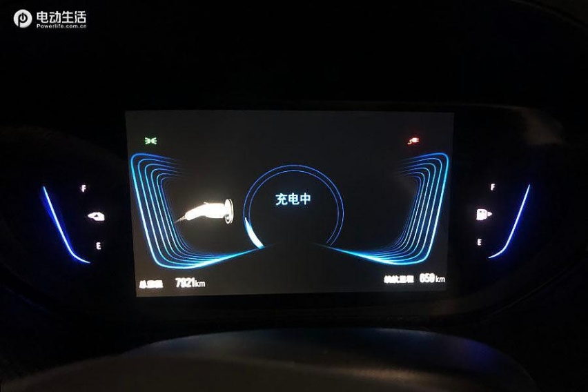 真实能耗测试！微蓝6 PHEV有电没电油耗一样低
