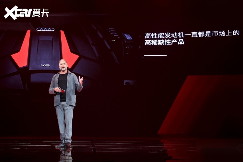 116.98万元同级唯一V8，全新奥迪 SQ7暗夜骑士版上市
