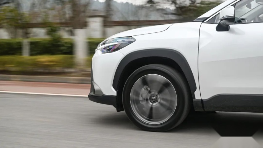 最便宜的丰田SUV，开着值不值13万？