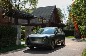 新能源SUV推荐不踩坑！红旗HS6 凭2327km 续航封神