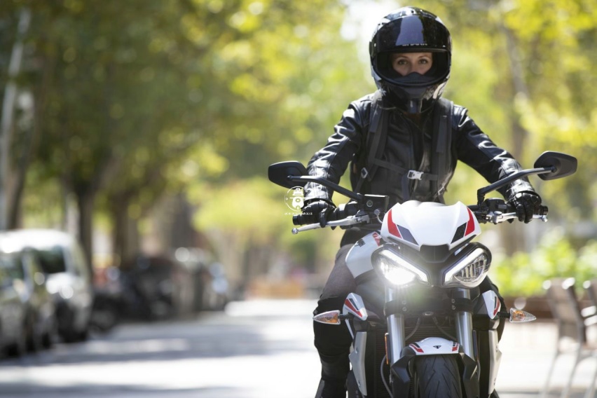 凯旋发布新款Street Triple S 约7万人民币起售