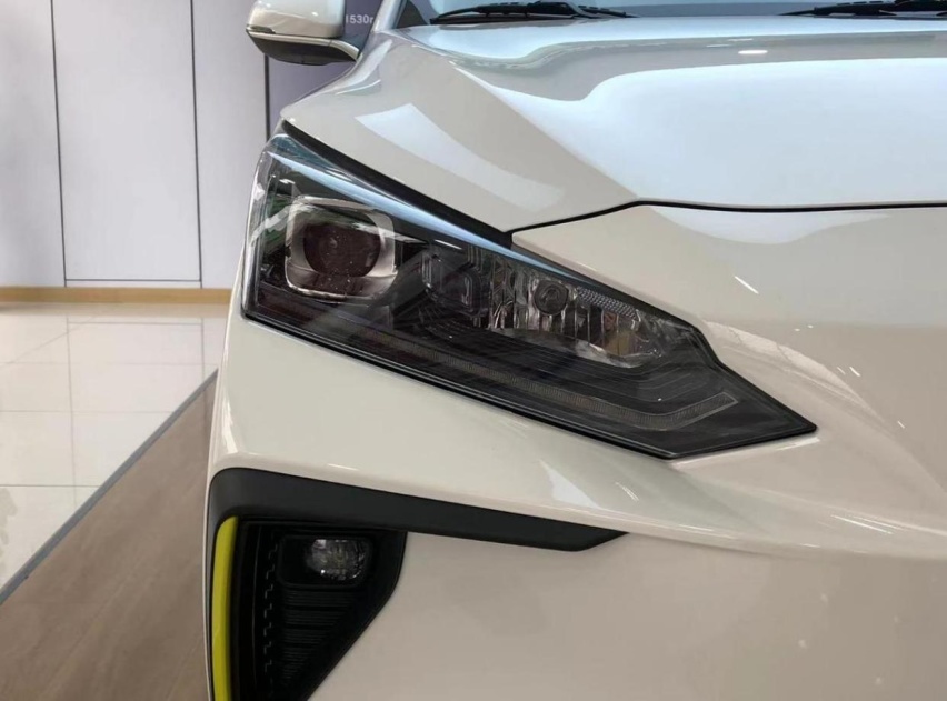2023款风神E70 PRO，合资车G11底盘，37分钟充电80%