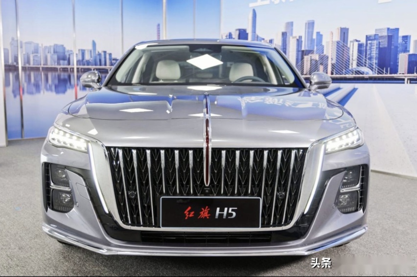高科技智捷座驾全新红旗H5预售17万起,人称小号“红旗H9”