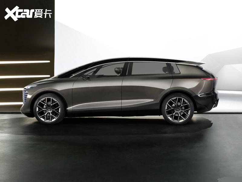 奥迪迎合中国市场，打造大型MPV，中国设计师参与设计，长超5.5米