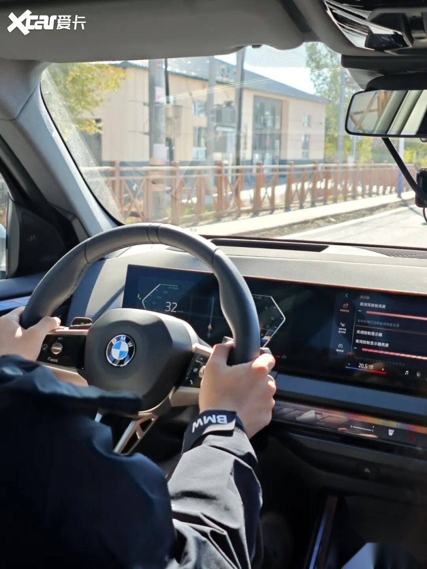 开宝马进新疆！4天1200公里，终于知道这才是天花板级的自驾游！