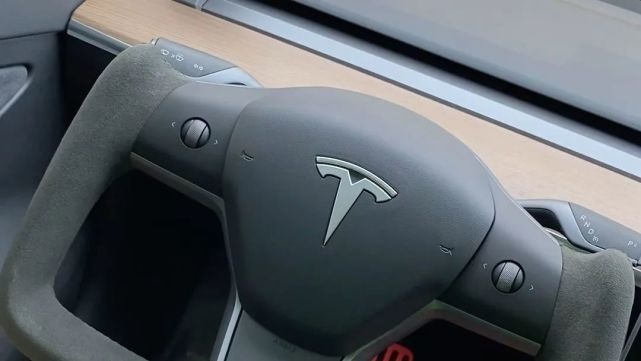 yoke方向盘、4680电池？2023款Model 3哪些传闻是真？