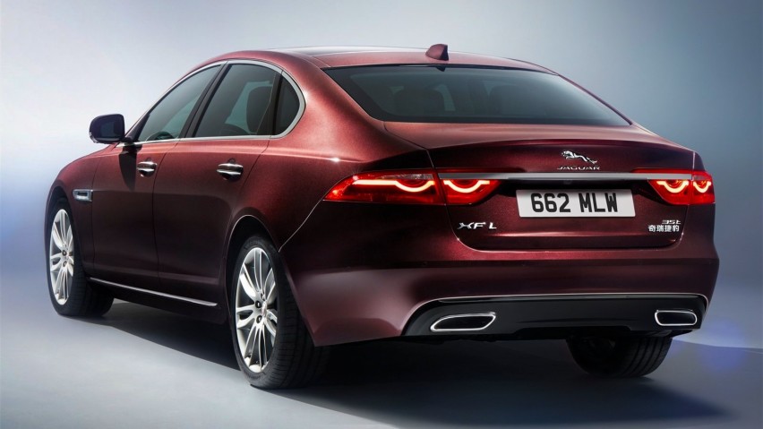 40万落地行政级轿车，要豪华也要科技感，A6L/XFL/S90怎么选？