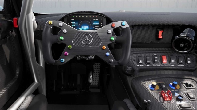 AMG GT2赛用版本发布，动力将超GT3和GT4