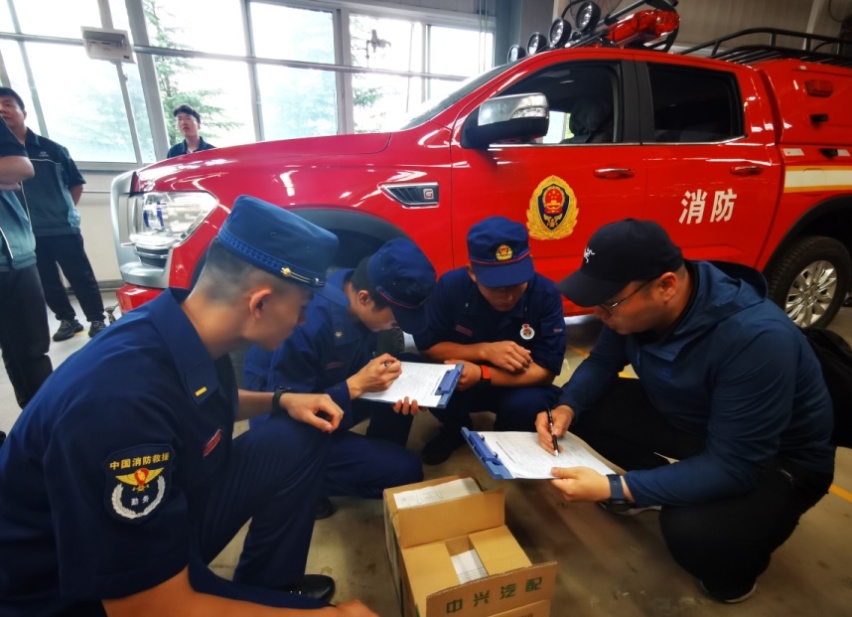 红色魅影耀齐鲁 中兴多功能勤务保障车山东交车