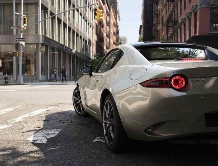 复古马自达MX-5，全球限量6台