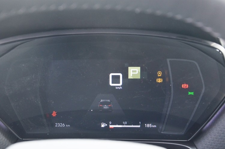 2021年让人印象深刻的车，凡尔赛C5 X再次上榜