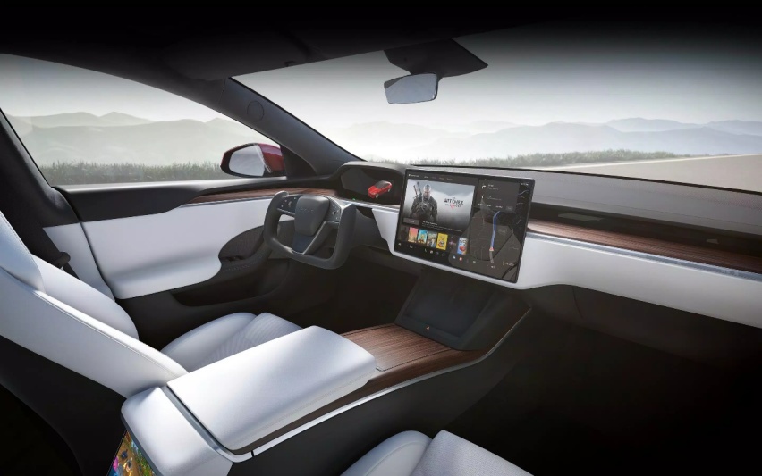 1020马力，2.1秒破百，Model S Plaid究竟是什么来头