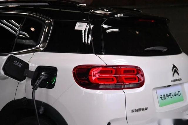 不懂车买探岳GTE，懂车的选天逸PHEV，这是为什么？