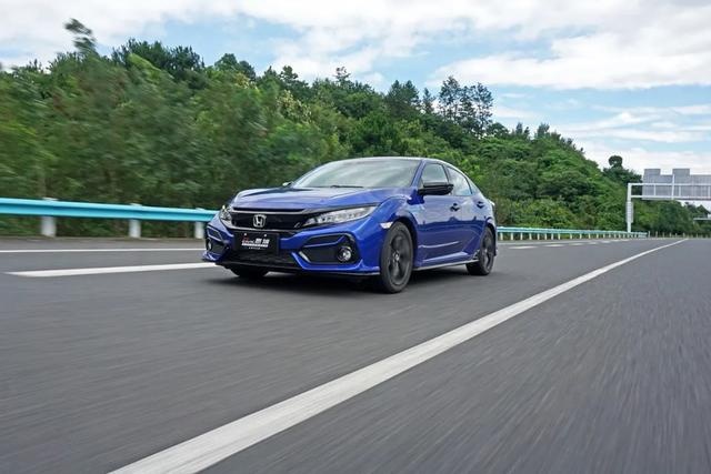 植入TYPE-R基因 东风本田思域Hatchback试驾