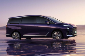 纯电续航202km 综合续航1450km 全新GL8陆尊一口价33.99万起