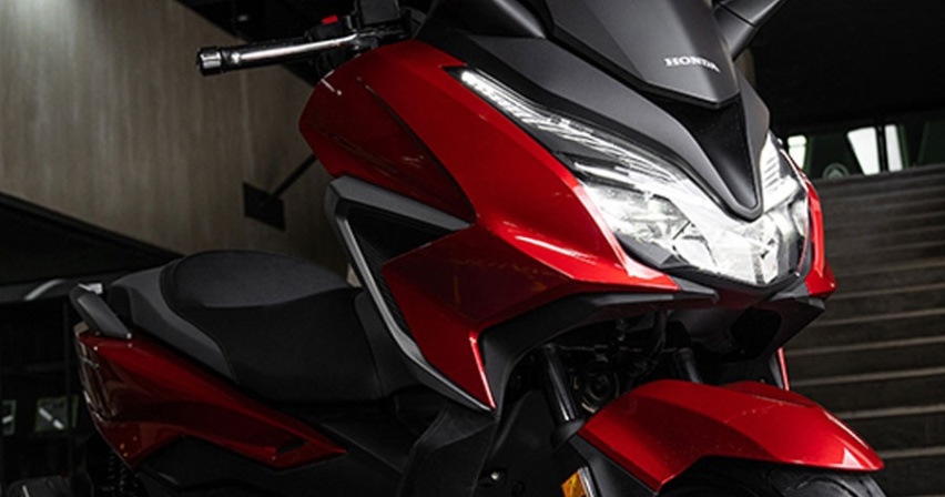 搭载750双缸发动机 本田Forza全新车型 10月14发布