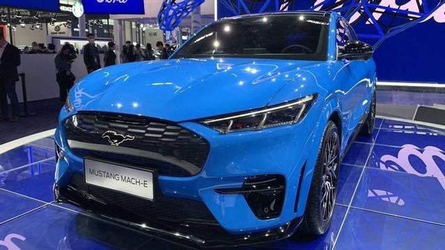 只相差6千元，特斯拉Model Y和福特Mach-E新车谁更值？