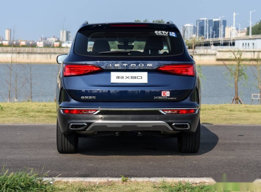 1024x0_1_q95_autohomecar__ChsEkV1ao6qACGjYAAlJv886tqA679.jpg